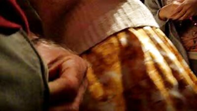 Slutty ตอบสนองรูที่ไม่รู้จักพอของเธอด้วย dildo. ดู คลิป วีดีโอ โป๊