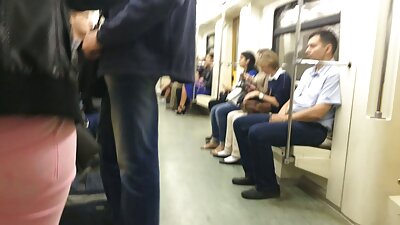 สามีซึ่งภรรยามีชู้ คลิป วีดีโอ โป๊ masturbates กระเจี๊ยวในขณะที่สอดแนมภรรยาของเขามีเพศสัมพันธ์กับเพื่อนที่ดีที่สุดในห้องอาบน้ำ