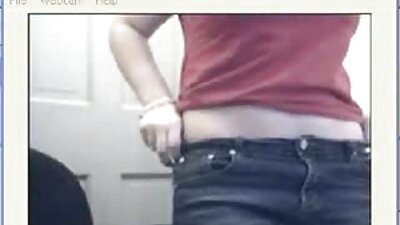 สีน้ำตาลไม่ได้แต่งตัวและมีเพศสัมพันธ์ในรถ. ดู คลิป วีดีโอ โป้