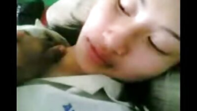 ร้อนหี busty ได้รับระยำในรถมินิบัส วีดีโอ โป๊ น้อง แน ท
