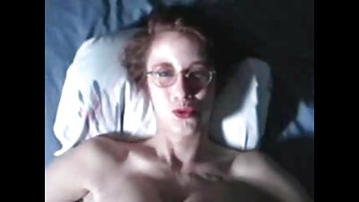 เด็กผู้ชายที่มีความรับผิดชอบ fucks วีดีโอ โป้ น้อง แน ท ผู้หญิงในถุงยางอนามัย