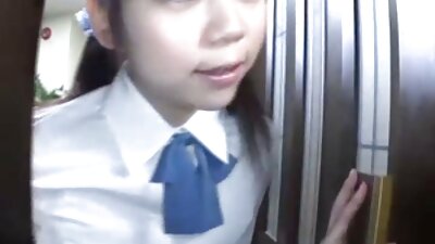 Sultry วีดีโอ โป๊ ดู ฟรี hottie ลูบไล้หีของเธอด้วยเครื่องสั่นและ cums.