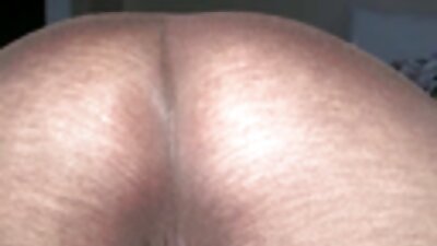 ผู้ชายทะลึ่งยัดเยียดหญิงสาวที่ถูกมัดไว้ในหมวก ดู คลิป วีดีโอ โป้