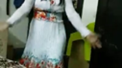บนเตียงสีขาวราวหิมะ วีดีโอ โป้ ฝรั่ง ลูกเจี๊ยบใช้นิ้วดึงคลิตอริส