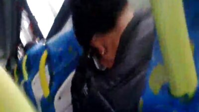 ผู้ชายที่ระมัดระวัง วีดีโอ โป้ ดู ฟรี fucks ผู้หญิงในถุงยางอนามัย